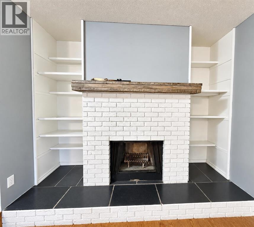 1702 35 Street Southeast Property Photo 7