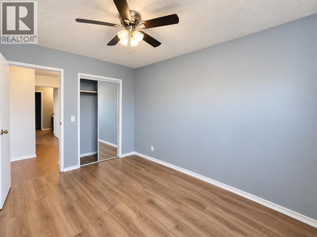 1702 35 Street Southeast Property Photo 16