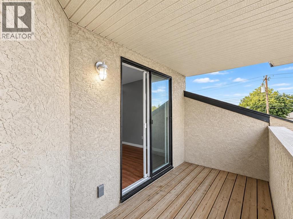 1702 35 Street Southeast Property Photo 20