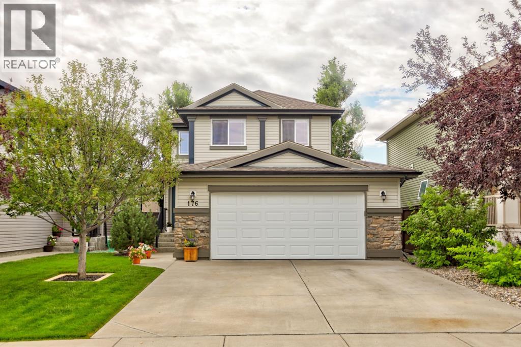 176 Coalbanks Boulevard W Property Photo 1
