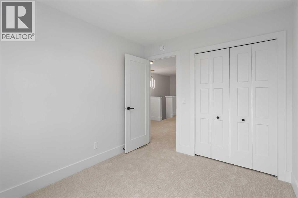 13 Silverton Glen Bay Sw Property Photo 28