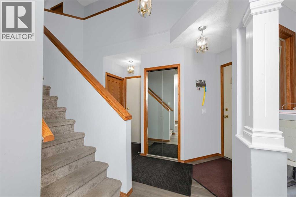 56 Martinglen Place Ne Property Photo 15