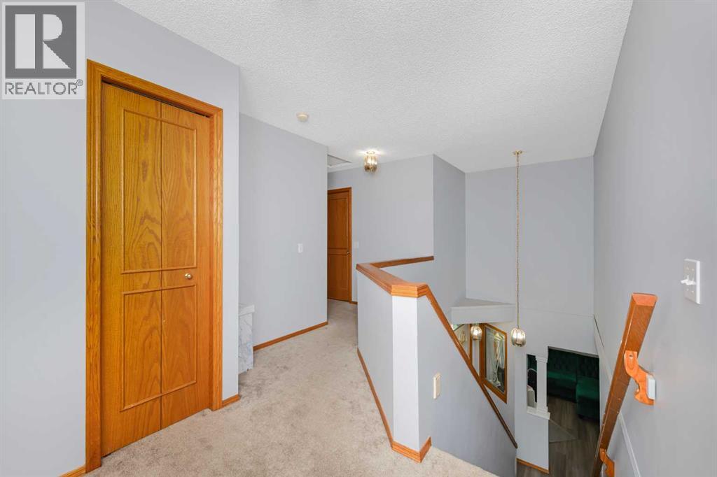 56 Martinglen Place Ne Property Photo 18