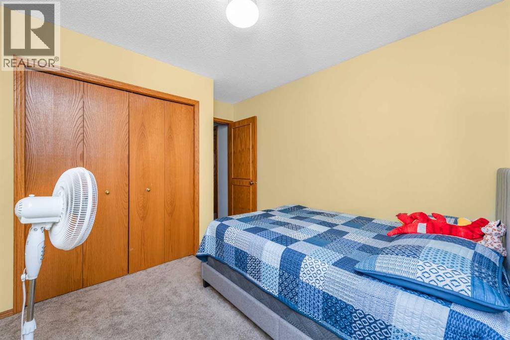 56 Martinglen Place Ne Property Photo 26