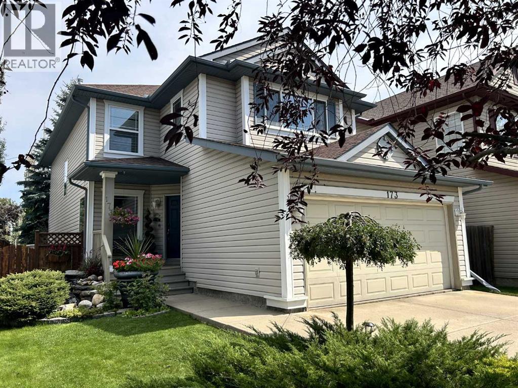 173 Cranfield Green Se Property Photo 1