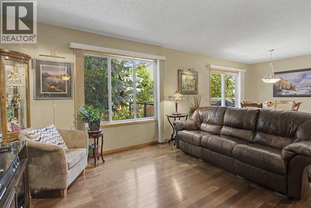173 Cranfield Green Se Property Photo 12