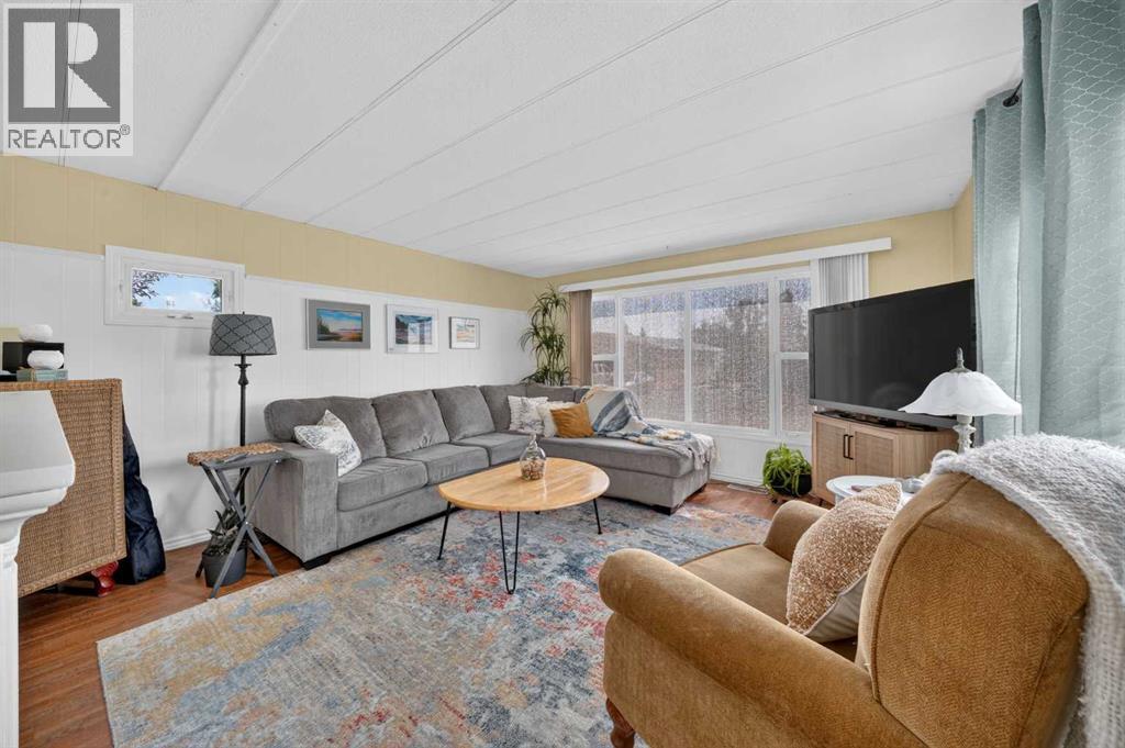 2300 13 Street North Property Photo 7