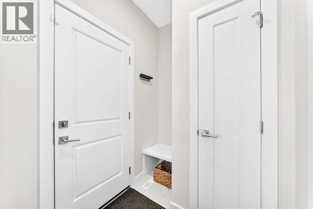 449 West Lakeview Drive Property Photo 17