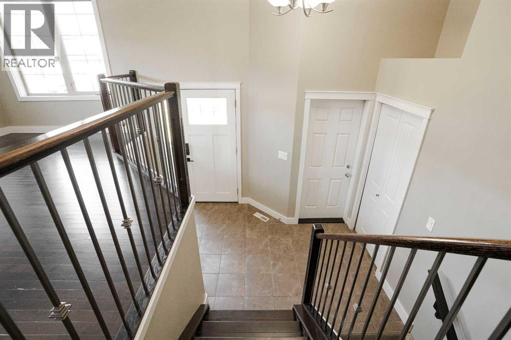 185 Gravelstone Way Property Photo 4