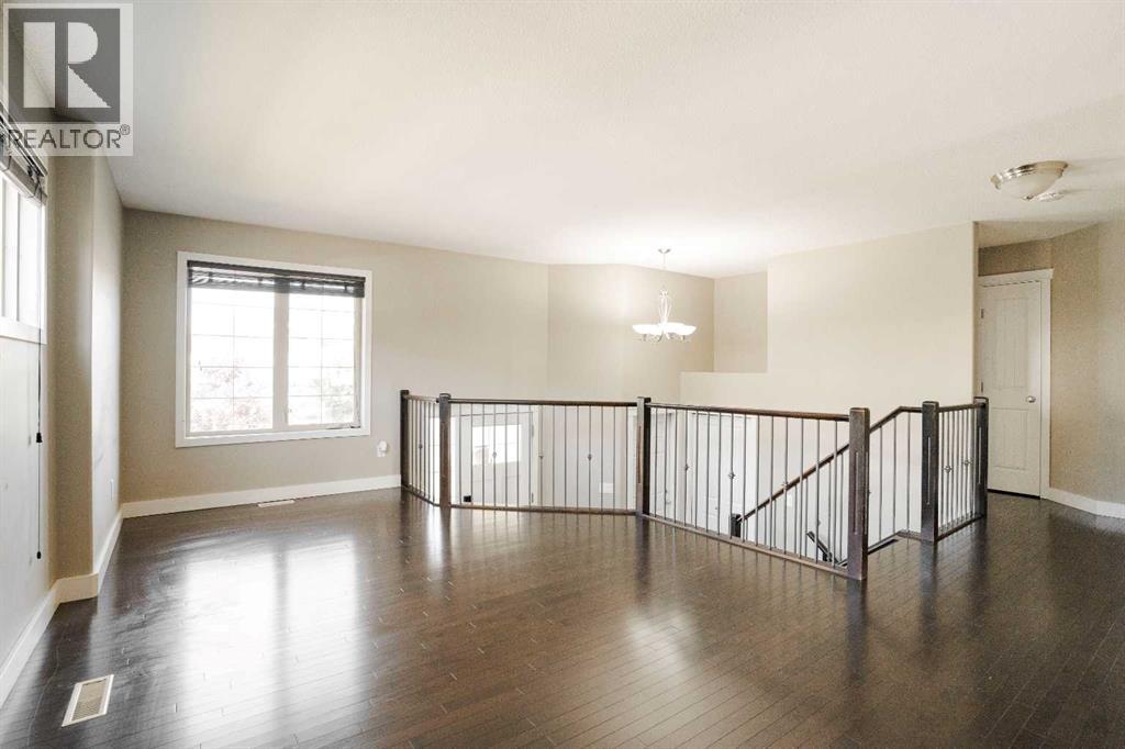 185 Gravelstone Way Property Photo 6