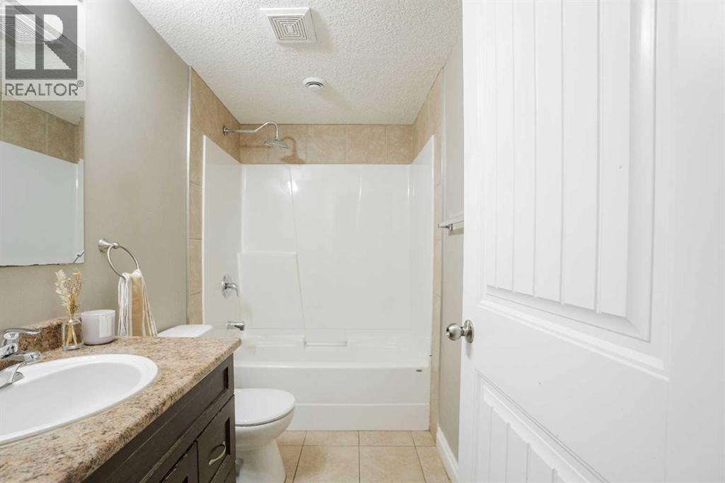 185 Gravelstone Way Property Photo 40