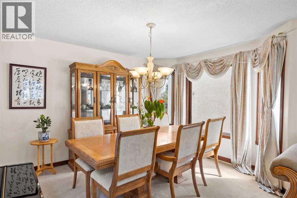 10385 Hamptons Boulevard Nw Property Photo 9