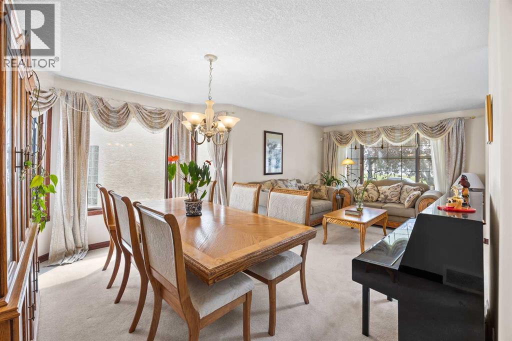 10385 Hamptons Boulevard Nw Property Photo 10