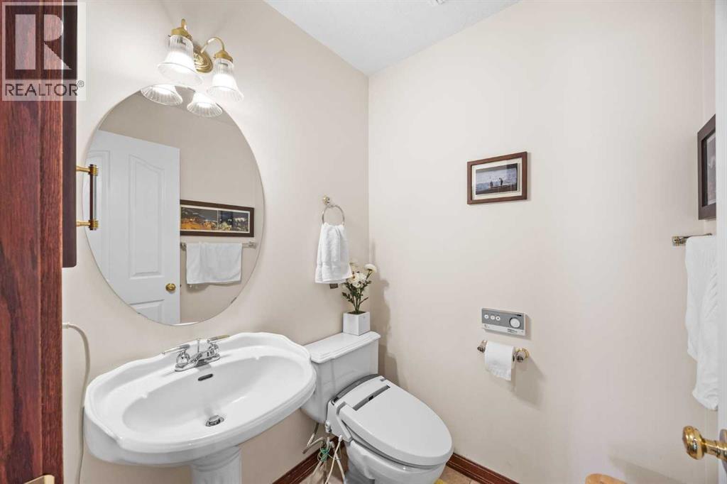 10385 Hamptons Boulevard Nw Property Photo 12
