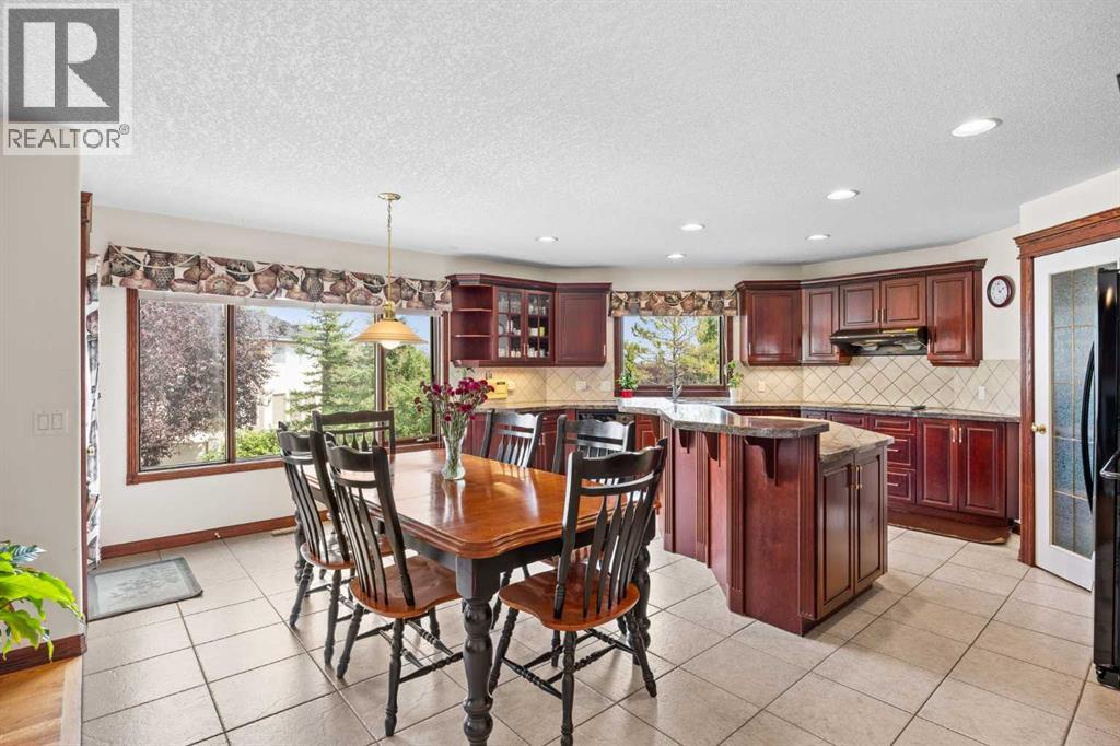 10385 Hamptons Boulevard Nw Property Photo 18