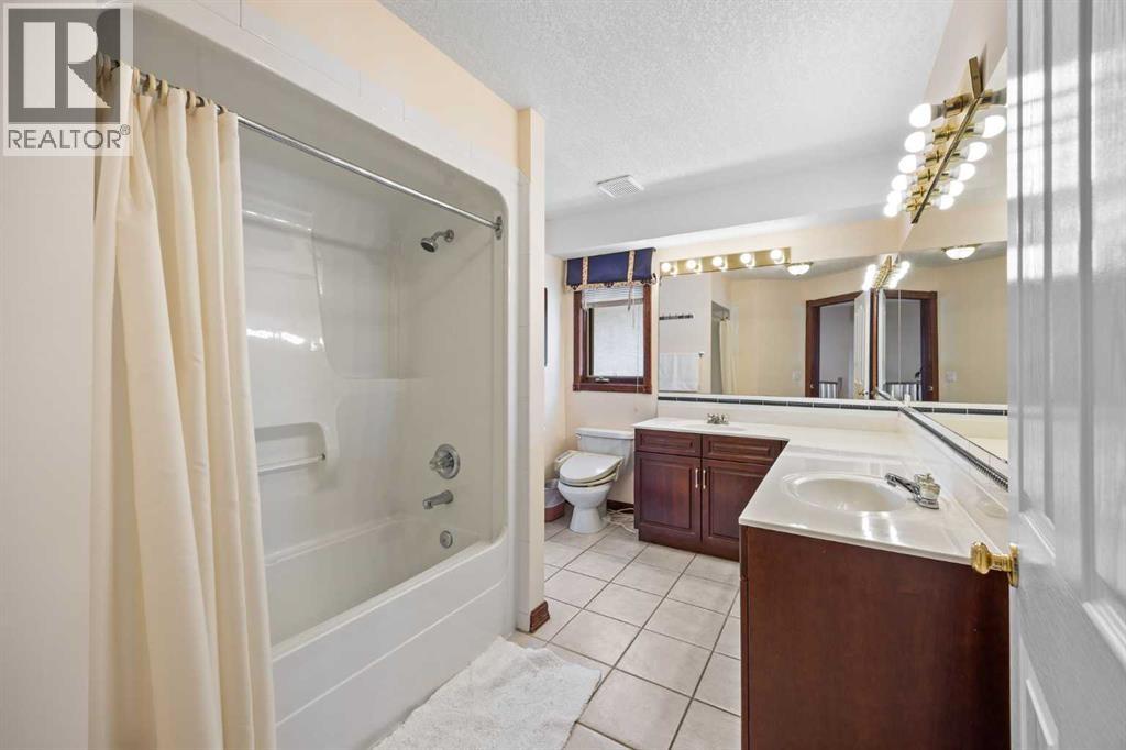 10385 Hamptons Boulevard Nw Property Photo 33