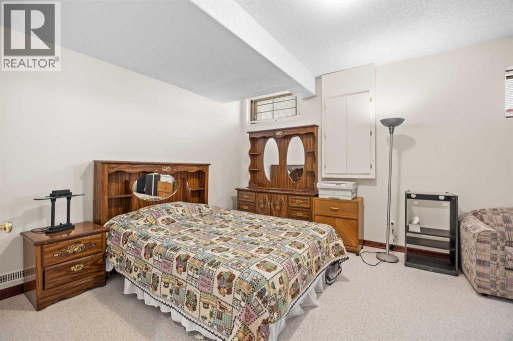 10385 Hamptons Boulevard Nw Property Photo 38