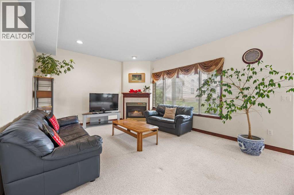 10385 Hamptons Boulevard Nw Property Photo 40
