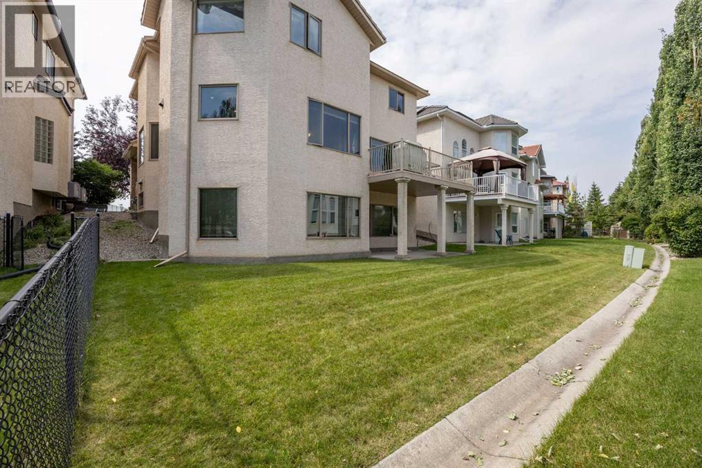 10385 Hamptons Boulevard Nw Property Photo 45