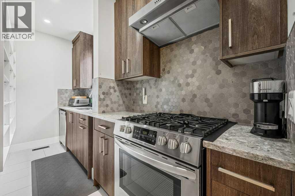 244 Sandpiper Boulevard Property Photo 9