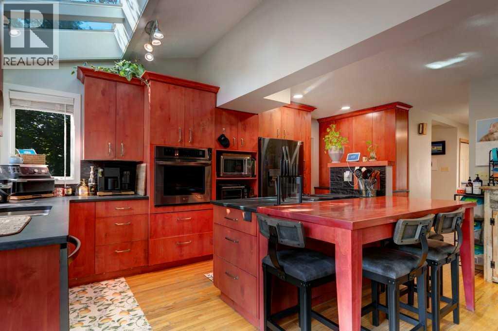 128 Chinook Drive Sw Property Photo 16