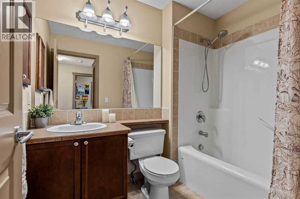 149 Everwoods Close Sw Property Photo 29