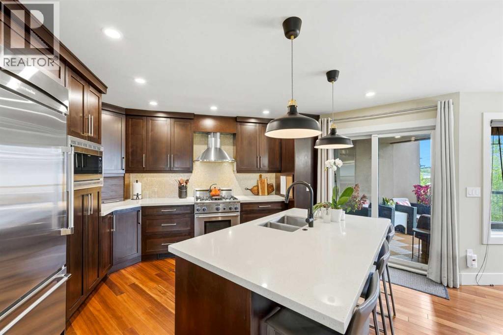 1619 24 Avenue Sw Property Photo 9
