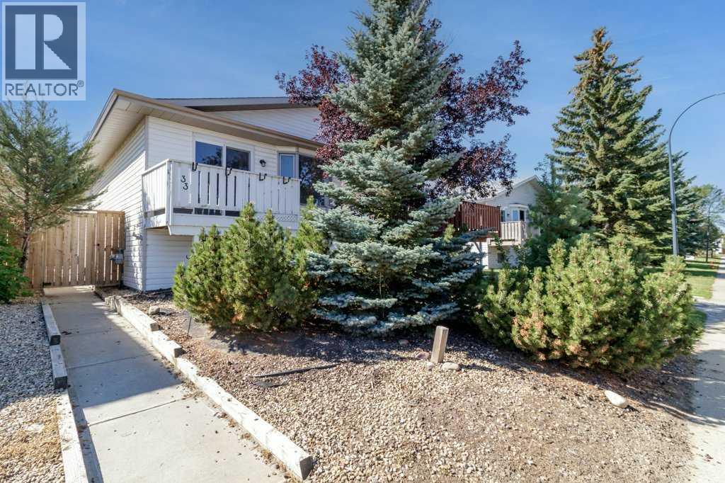 33 Eggleton Street Property Photo 1