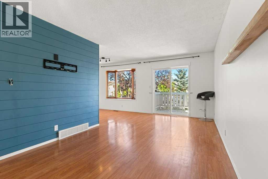 33 Eggleton Street Property Photo 7