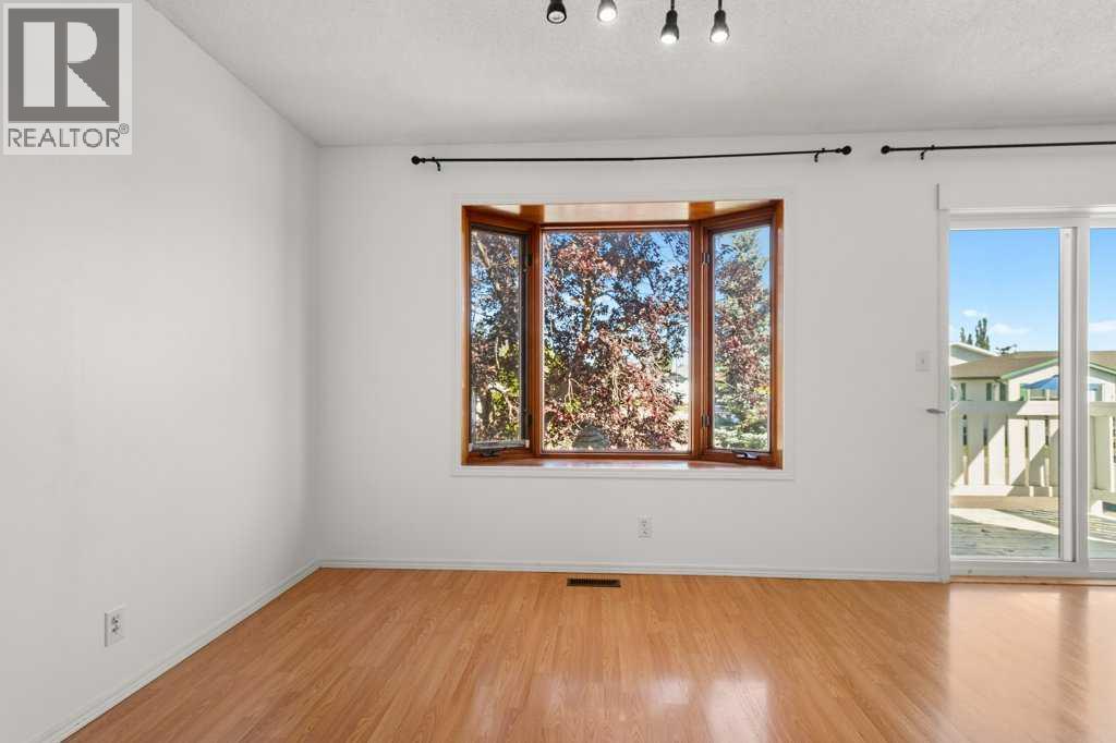 33 Eggleton Street Property Photo 10