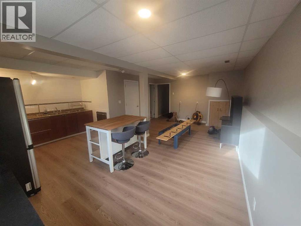 33 Eggleton Street Property Photo 25
