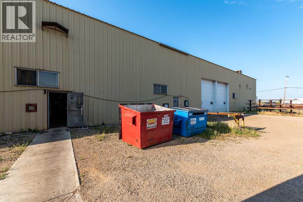 4702 62 Avenue Property Photo 32