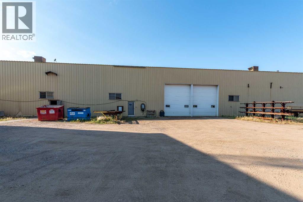 4702 62 Avenue Property Photo 33