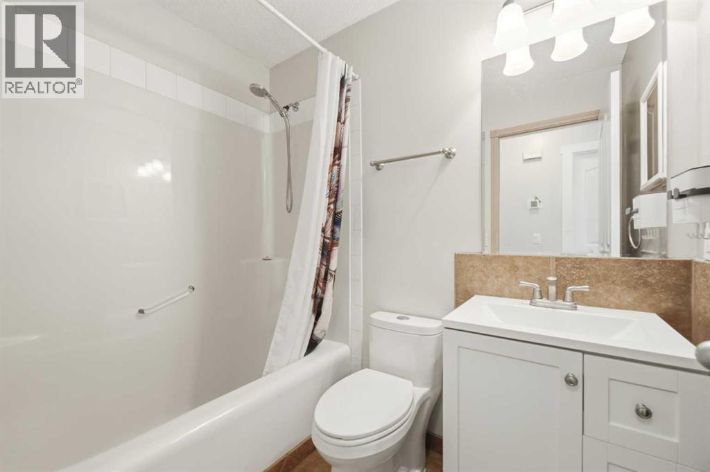 206 Highwood Village Place Nw Property Photo 22