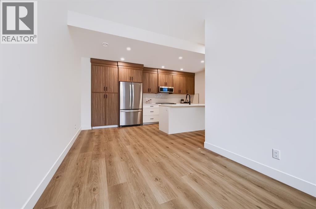 1903b 17 Street Nw Property Photo 32