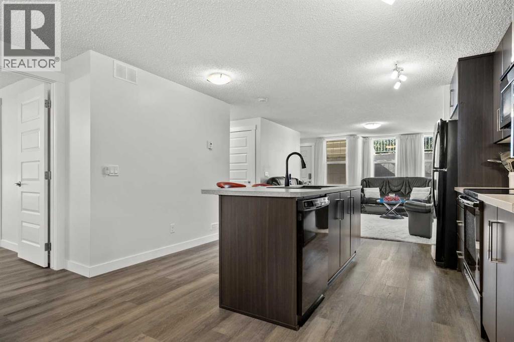 216 Mckenzie Towne Close Se Property Photo 14