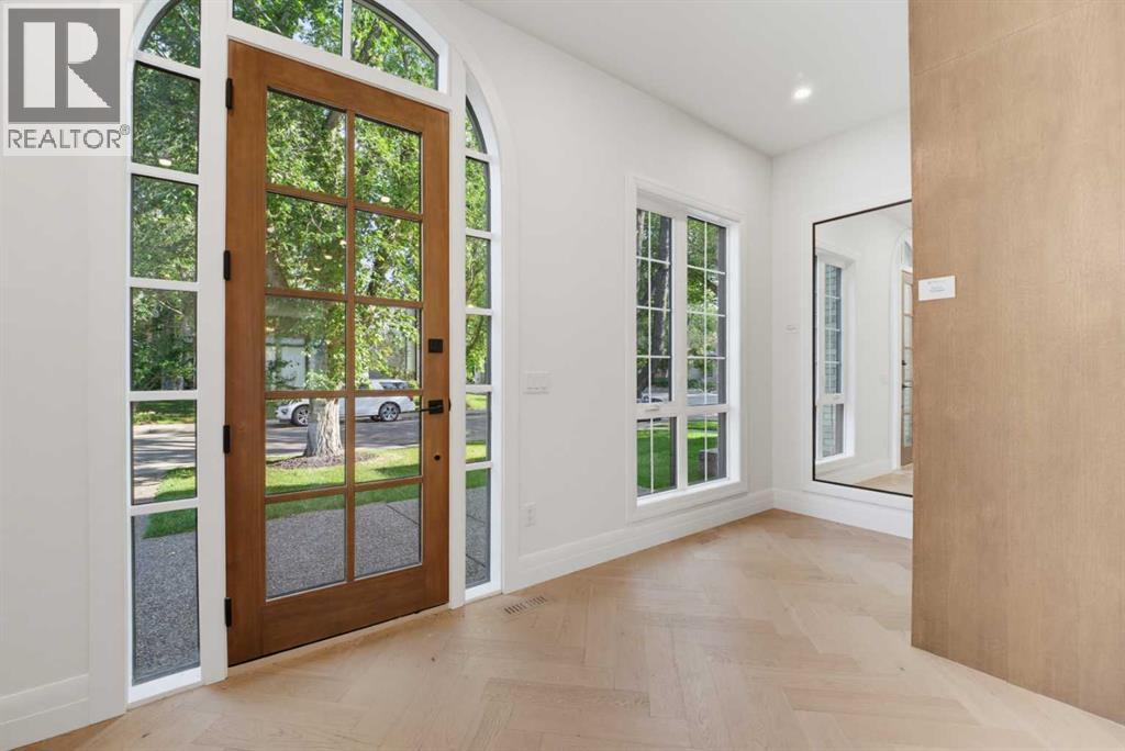 2407 4 Avenue Nw Property Photo 3