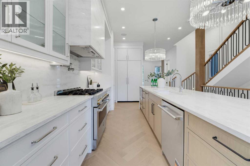 2407 4 Avenue Nw Property Photo 5