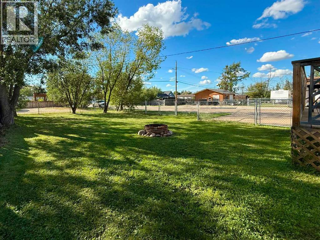 9732 100 Street Property Photo 36