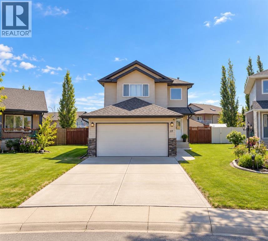 19 Oldring Crescent Property Photo 1