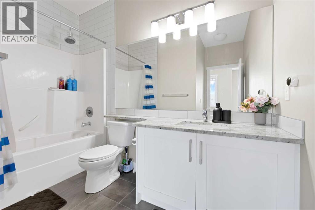 563 Evanston Manor Nw Property Photo 25