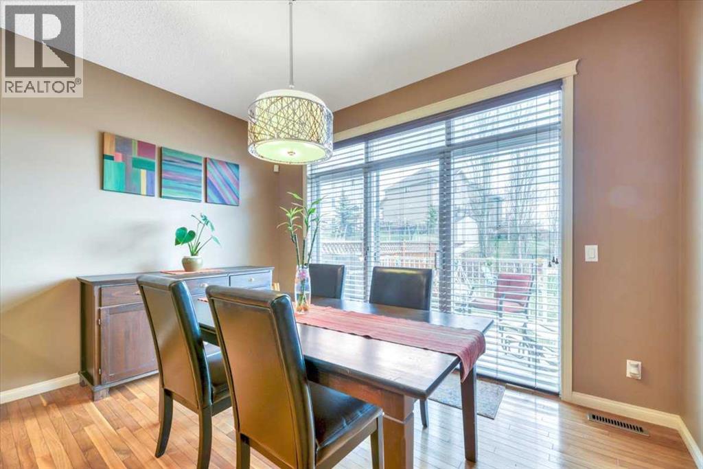 8 Sunset Square Property Photo 15