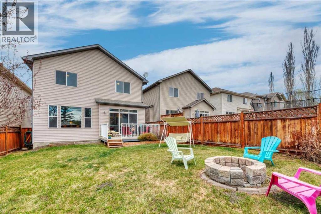 8 Sunset Square Property Photo 39