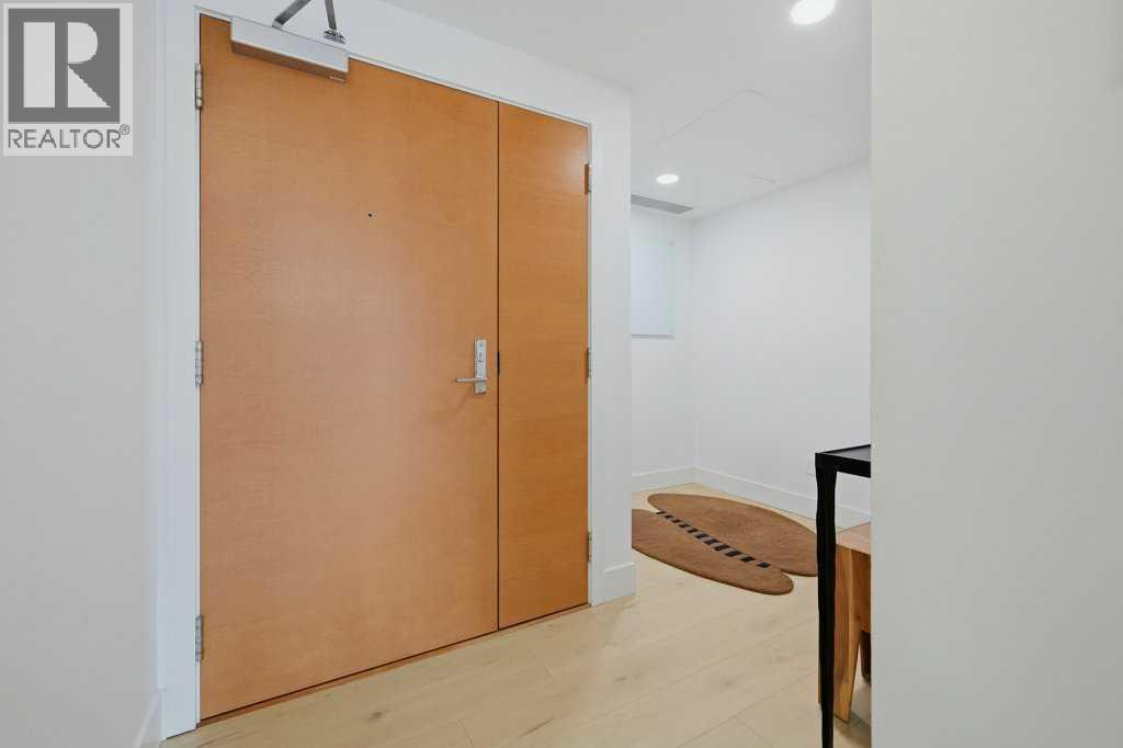 519 Riverfront Avenue Southeast Property Photo 3