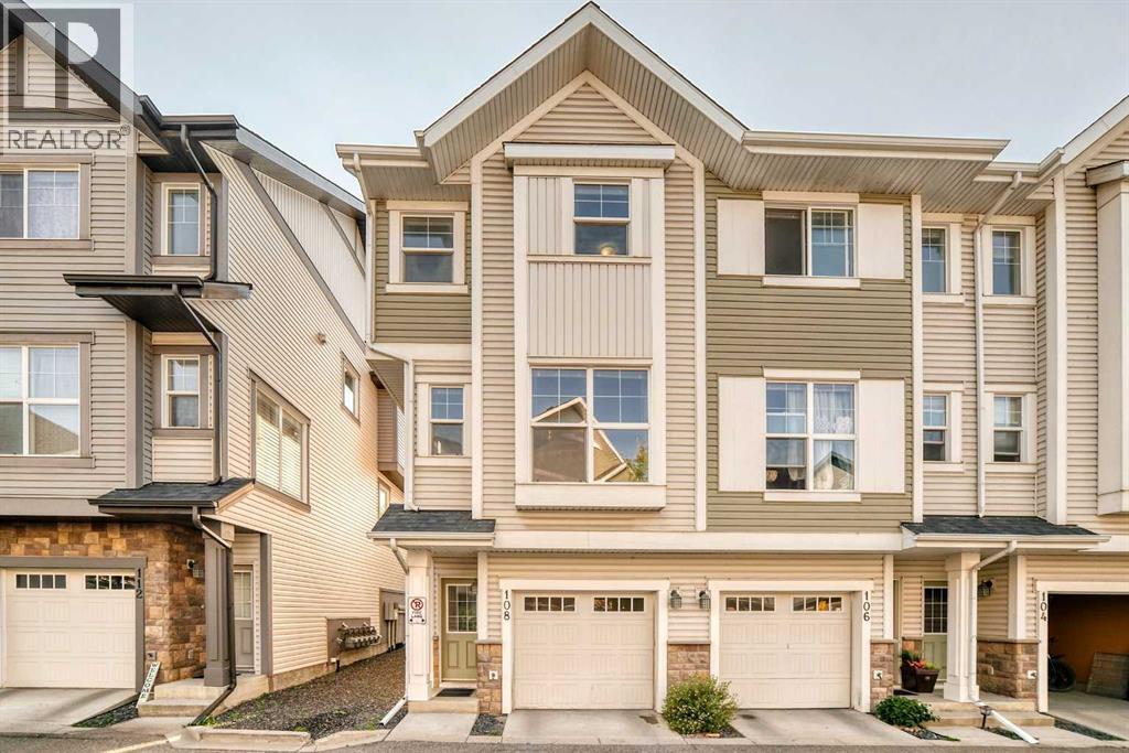 108 New Brighton Point SE Property Photo 1