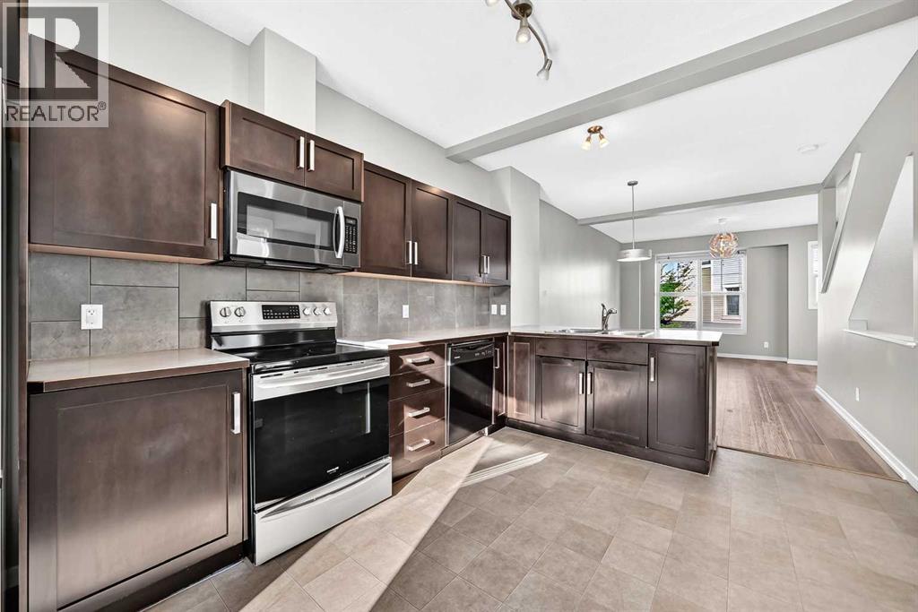 108 New Brighton Point Se Property Photo 14
