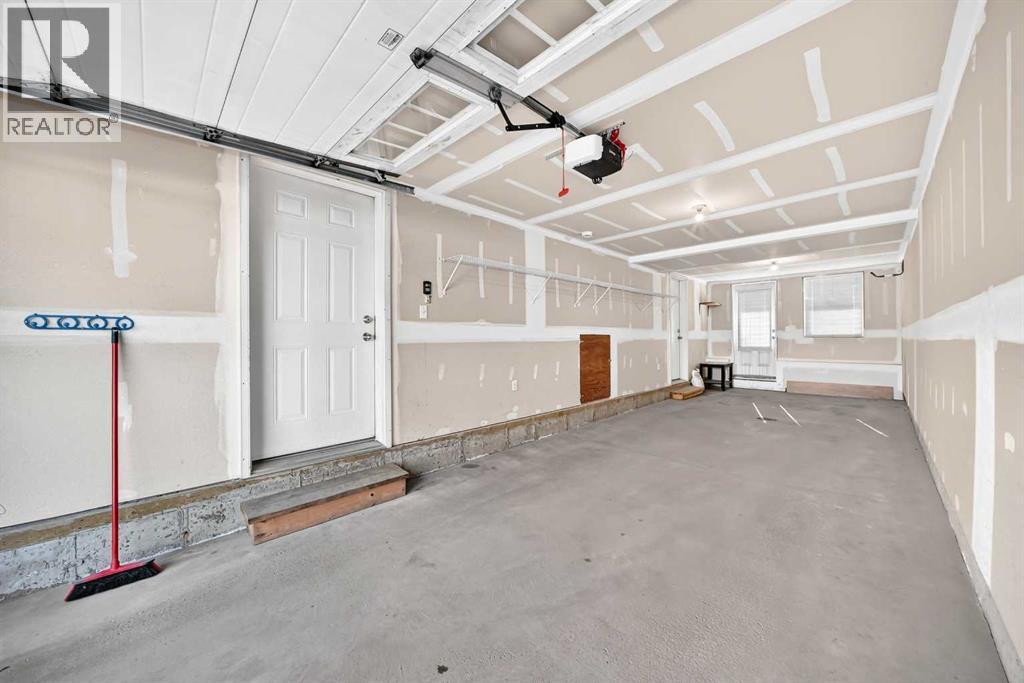 108 New Brighton Point Se Property Photo 42