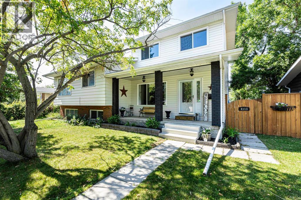 4113 53 Avenue Property Photo 1