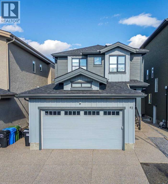 92 Walcrest View Se Property Photo 1