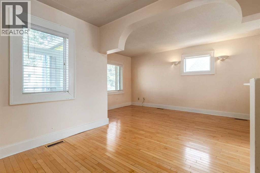123 30 Avenue Nw Property Photo 10